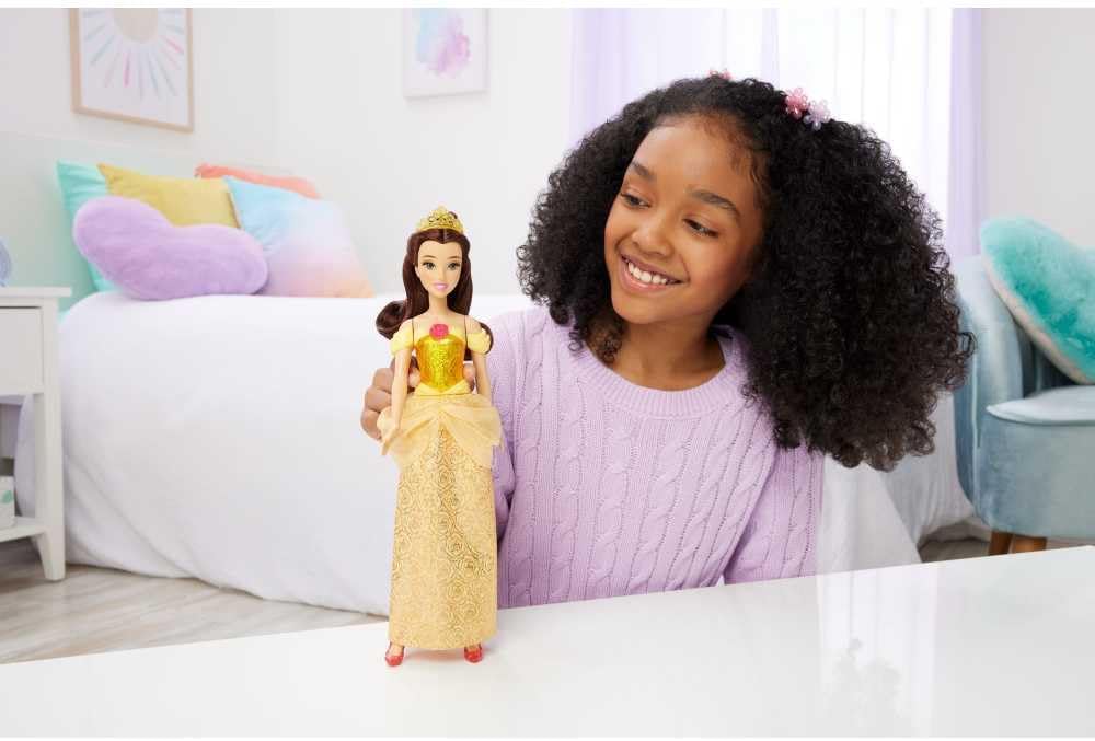 Mattel Disney Princess Tiana Doll in Sparkling Fashion with Removable Skirt, Tiara and Shoes, Posable & Collectible, Inspired by Movie