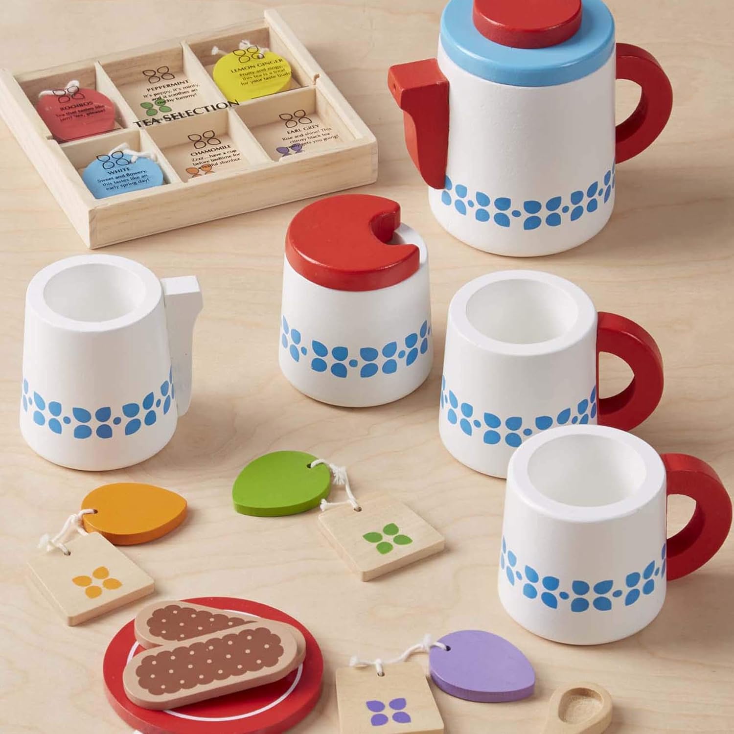 Melissa & Doug Steep & Serve Wooden Toy Tea Set | Wooden Toys | Kids Tea Set | Pretend Play | Play Food | Tea Party Set Kids Age 3+ | Gift for Boys or Girls | Tea Set for 3 year old Girls