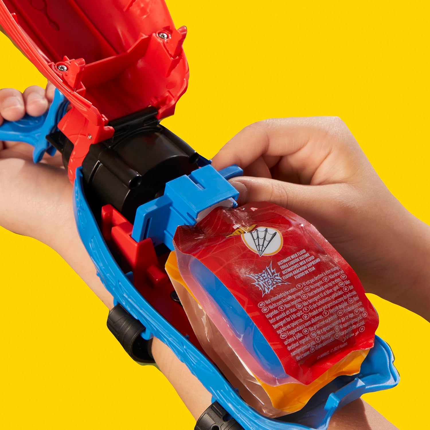 Marvel Spider-Man Real Webs Ultimate Web Fluid Refill for the Ultimate Web Blaster Role Play Web Shooter, Super Hero Toys for kids, Ages 5+