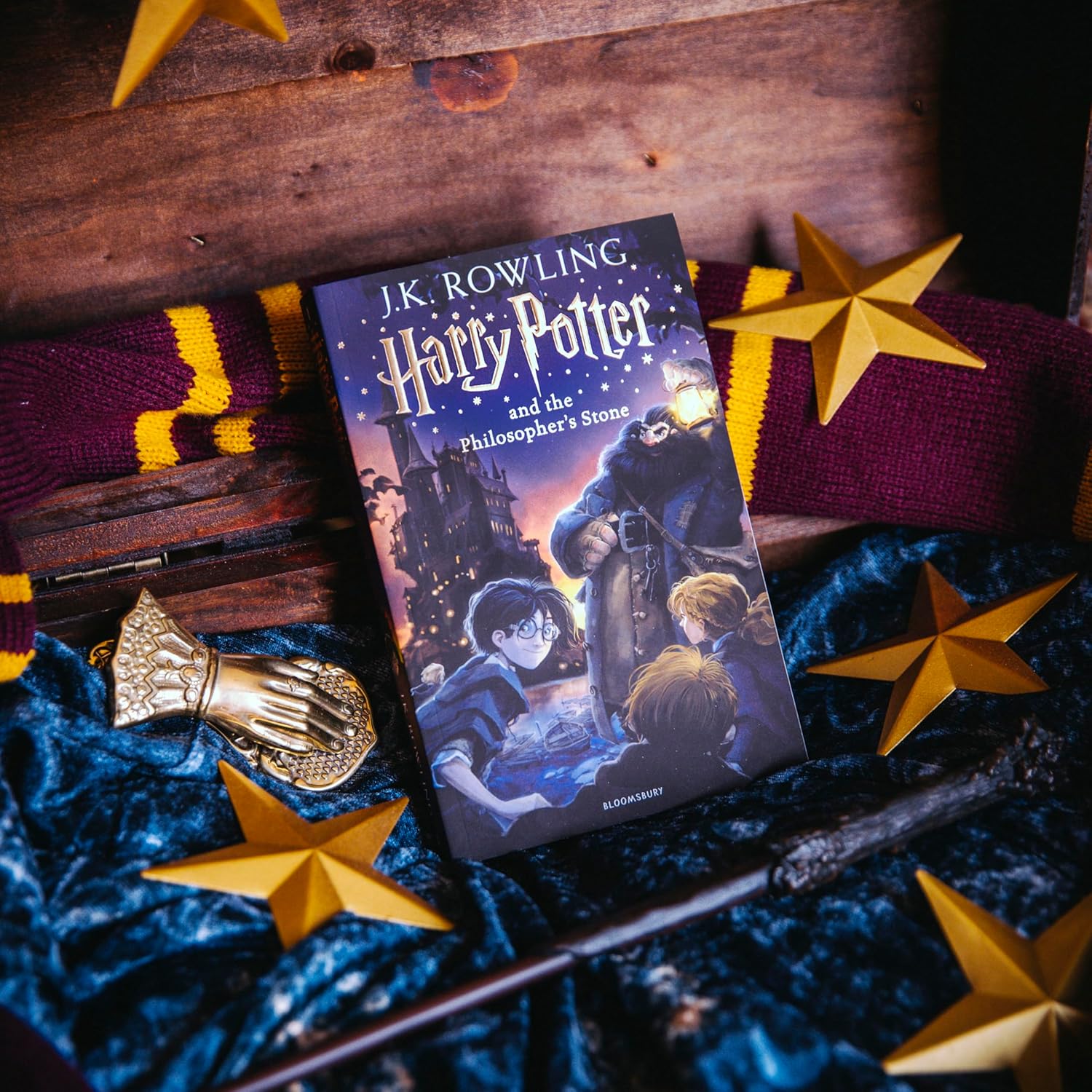 Harry Potter And The Philosophers Stone by J. K. Rowling - Paperback
